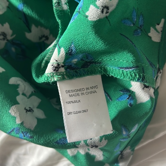 Yumi Kim Green Floral Silk Blouse - Picture 16 of 16